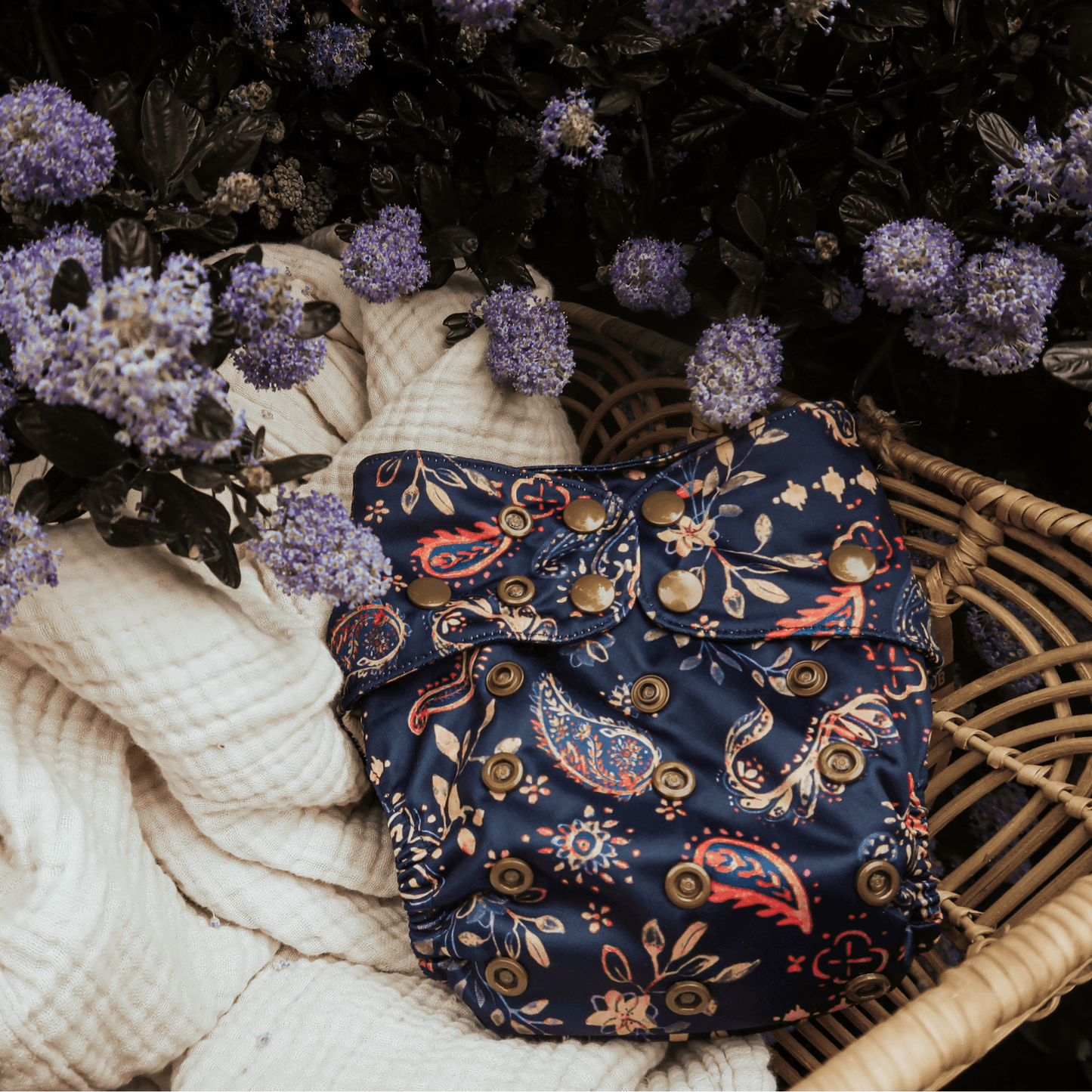 Folklore Flora HugInTwo cover - heritagehug